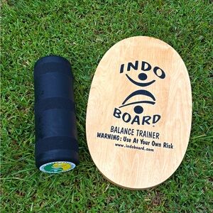 Indo Board Balance Trainer with Roller